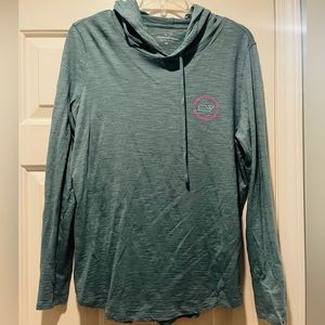 EUC. Vineyard Vines Performance Tee. Sz Med. Hooded.  Safe green color.